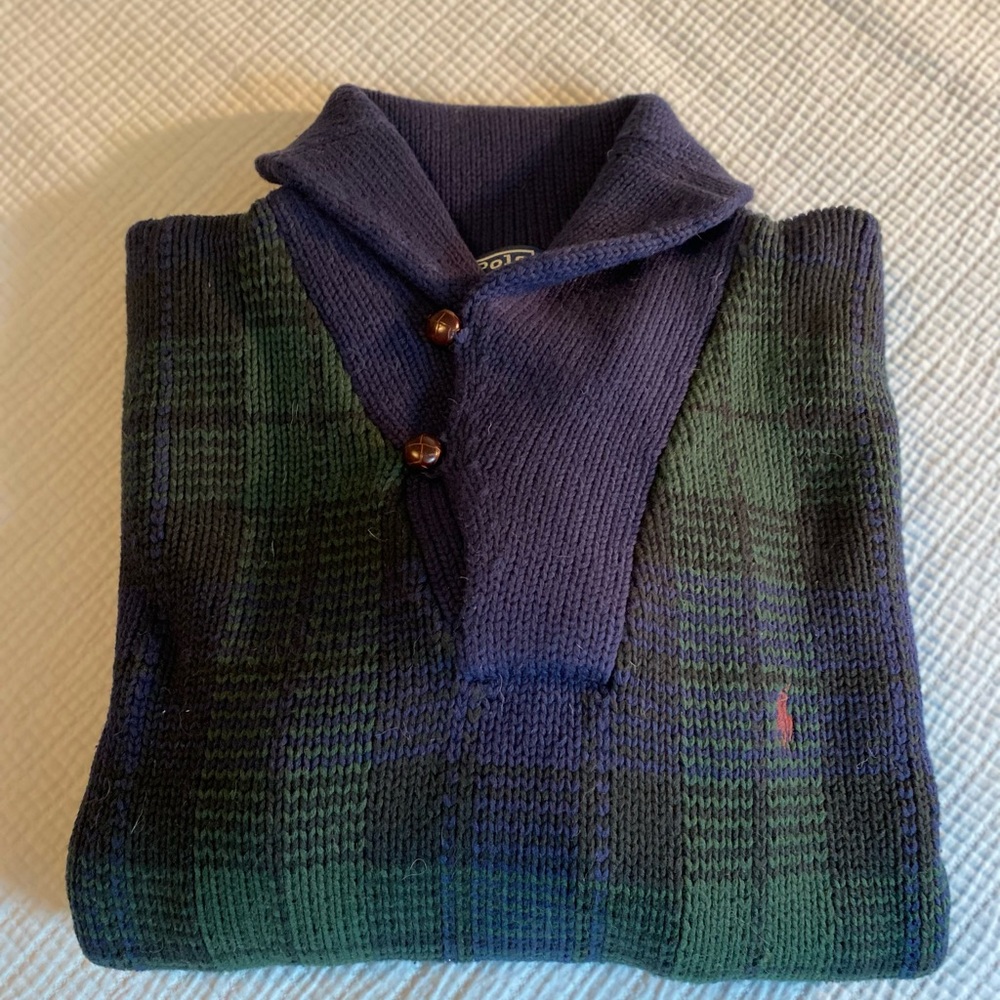 Heavy Polo men’s sweater.  Size xl
